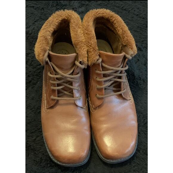 Size 10 - Thom McAn Womens Mocha Mousse Brown Leather Ankle Boots Faux Fur - Picture 5 of 12